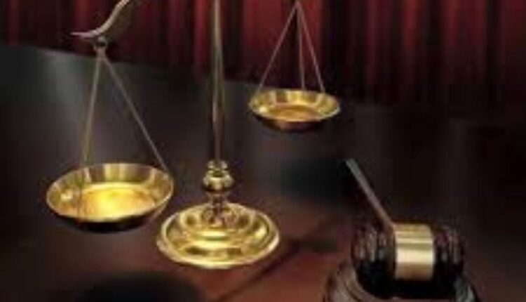 يسعدنا ويشرفنا أن نكون وكلاء عنكم في جميع احتياجاتكم القانونيه