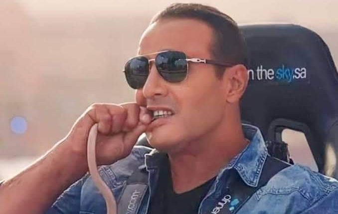 بلاغ للنائب العام يتهم الفنان أحمد السقا بايذاء حيوان