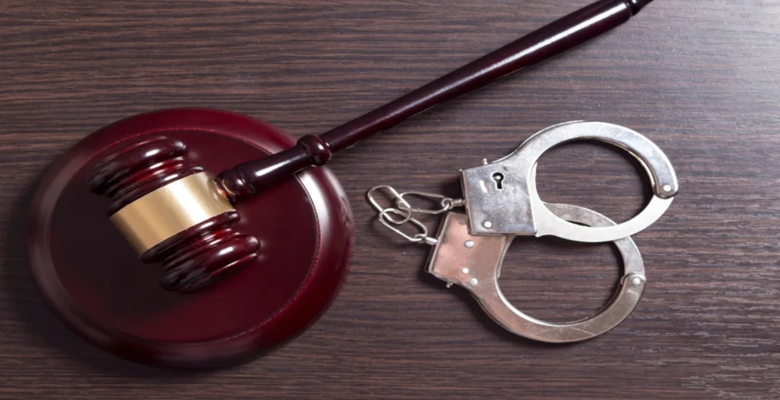 إجراءات الدفاع في القضايا الجنائية